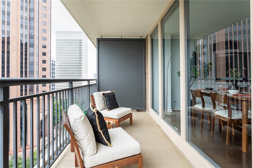 620 Peachtree Street NE Unit 1206