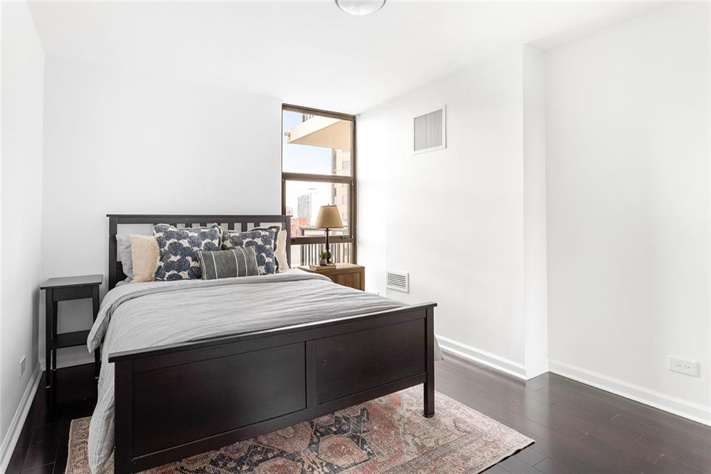 620 Peachtree Street NE Unit 1206