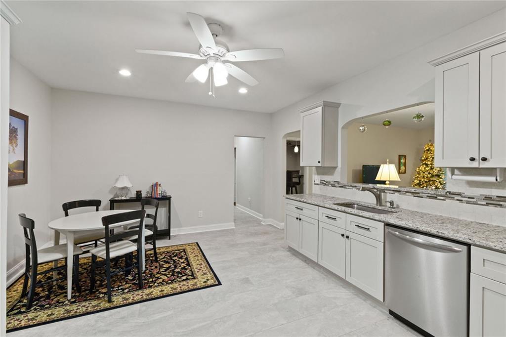 281 Hightower Lake Trail