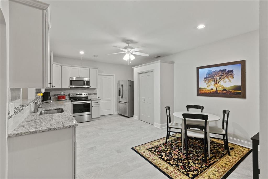 281 Hightower Lake Trail