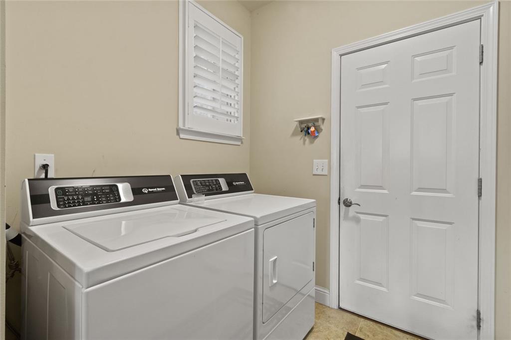 281 Hightower Lake Trail