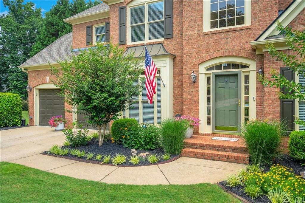 4715 McIntosh Drive Drive