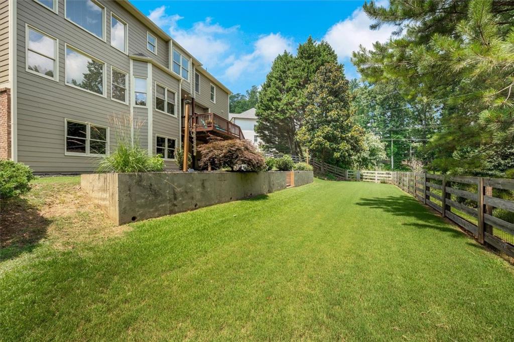 4715 McIntosh Drive Drive