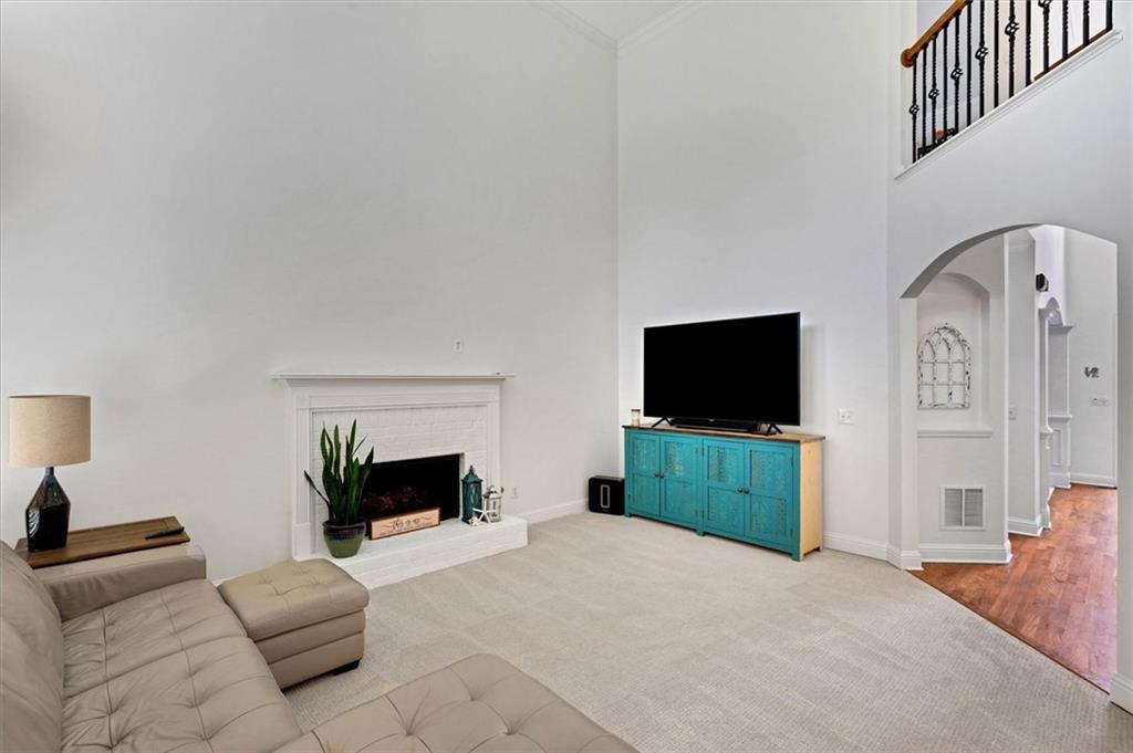 4715 McIntosh Drive Drive