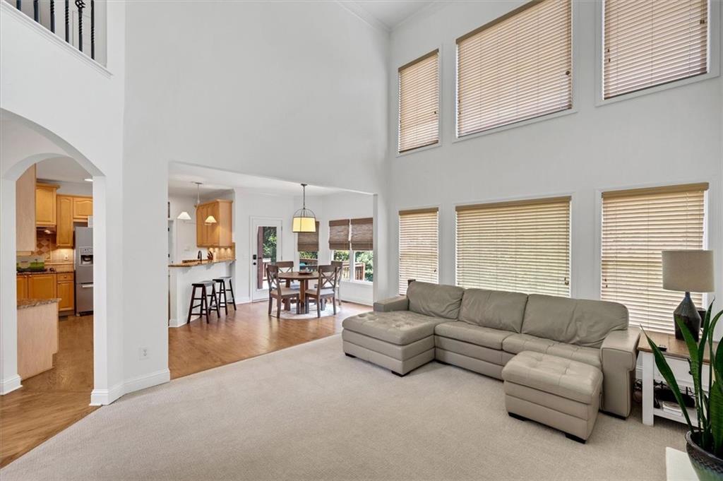 4715 McIntosh Drive Drive