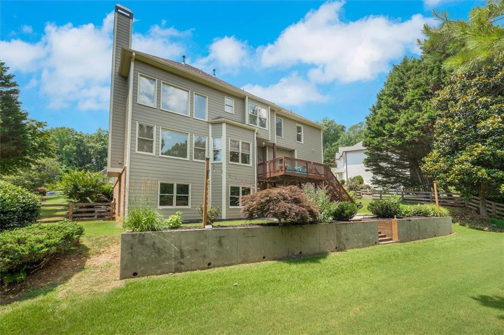 4715 McIntosh Drive Drive