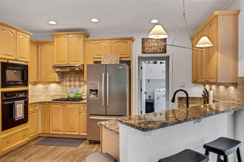 4715 McIntosh Drive Drive