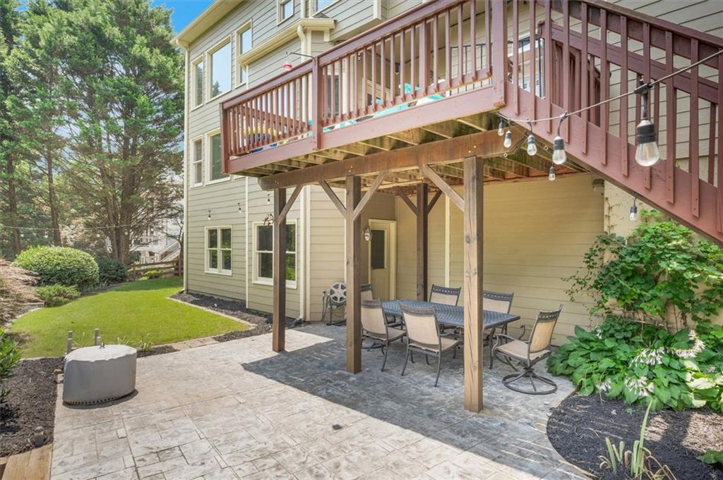 4715 McIntosh Drive Drive