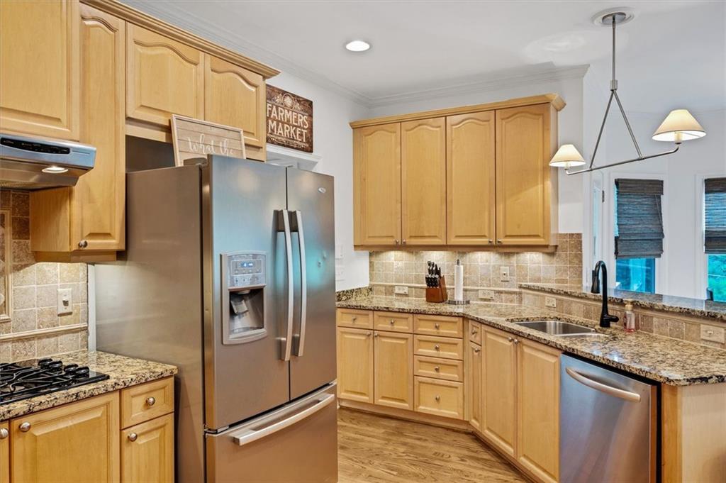 4715 McIntosh Drive Drive