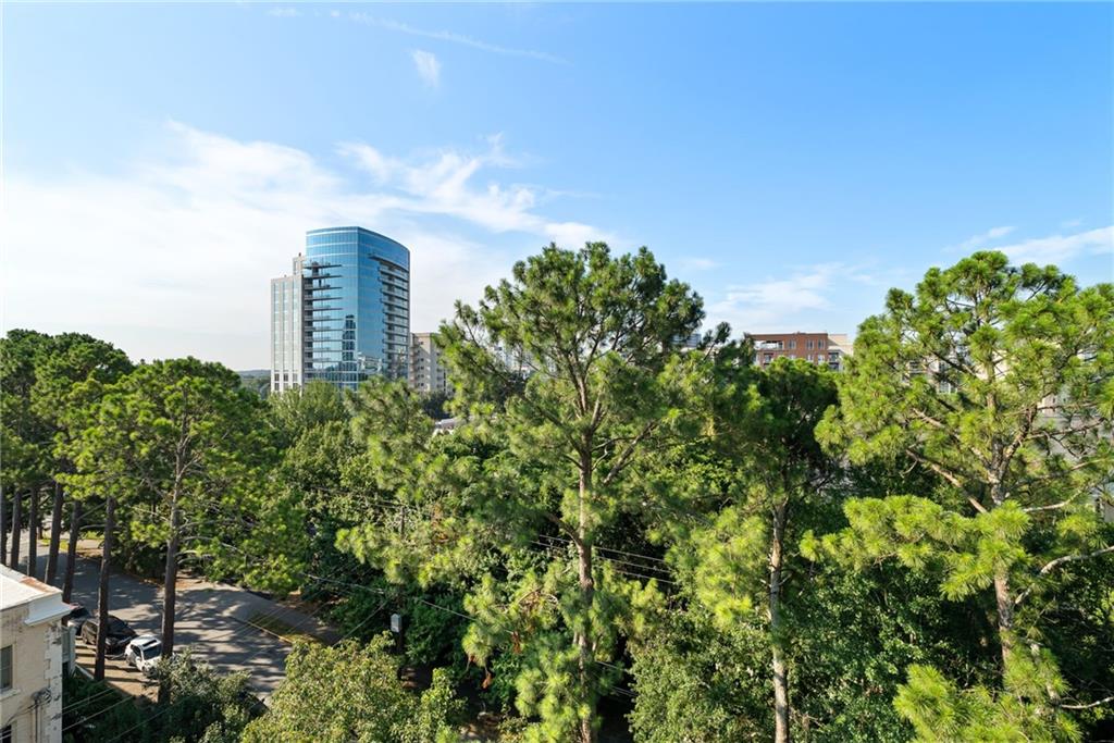 1 Biscayne Drive NW Unit 704