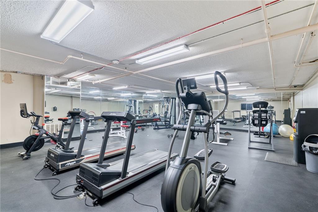 1 Biscayne Drive NW Unit 704