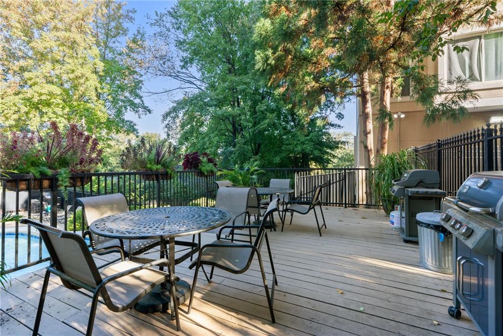 1 Biscayne Drive NW Unit 704