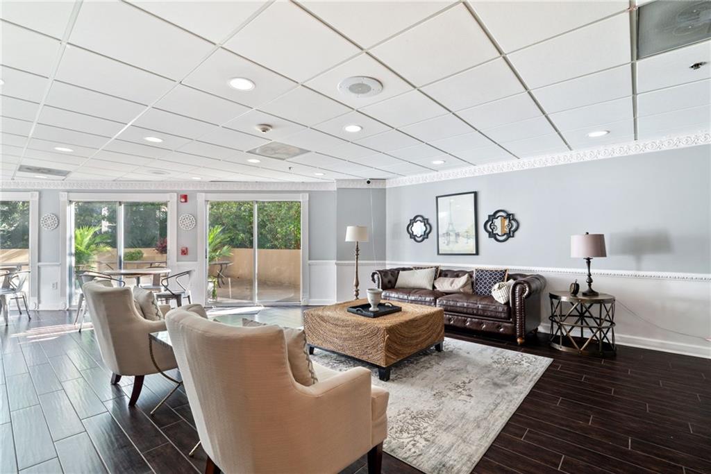 1 Biscayne Drive NW Unit 704