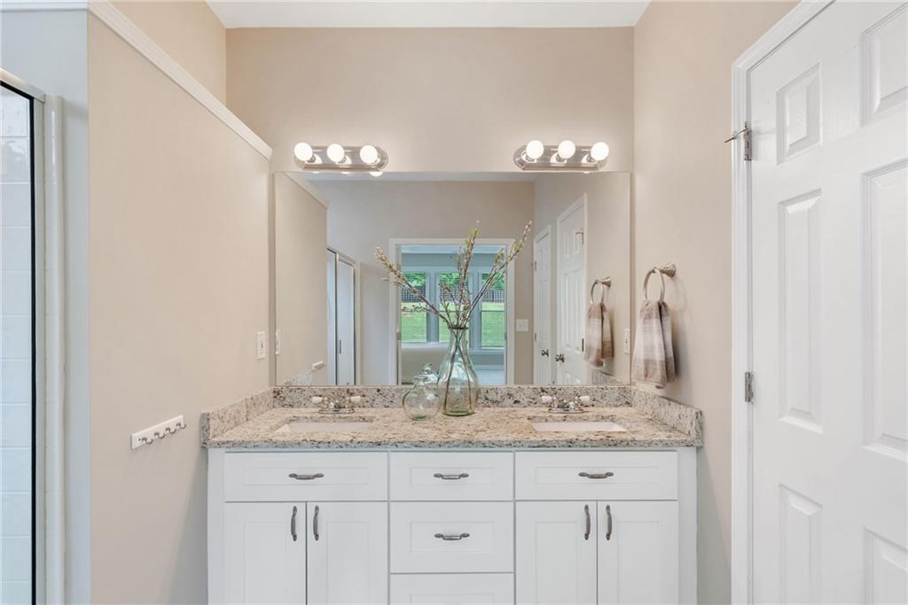 3707 Delfaire Trace
