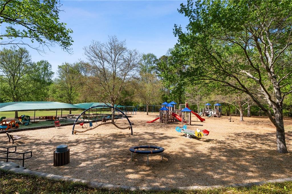 2175 Lake Shore Landing