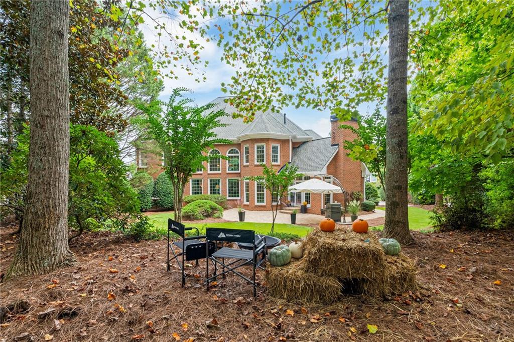 2175 Lake Shore Landing