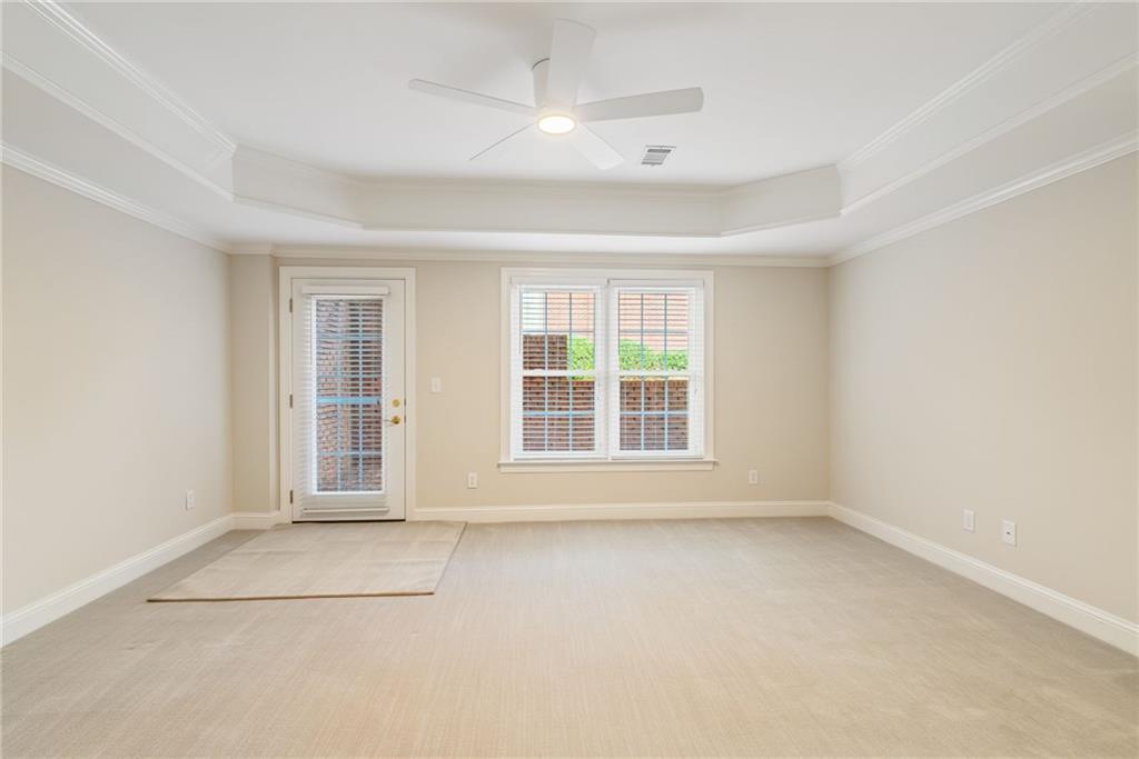 2175 Lake Shore Landing