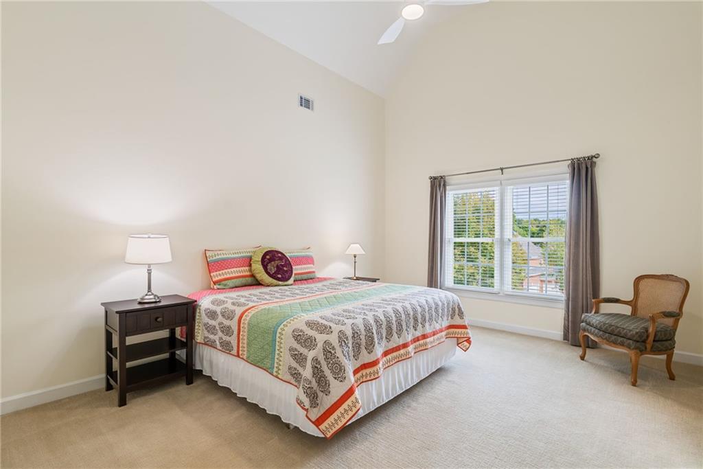 2175 Lake Shore Landing