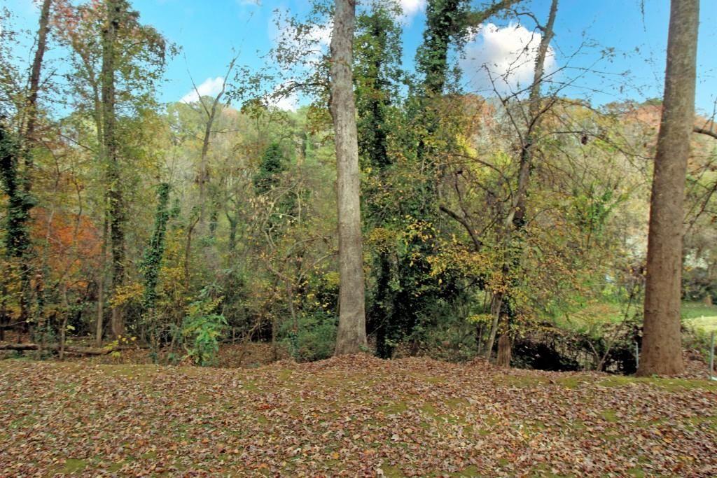 1715 Moores Mill Road