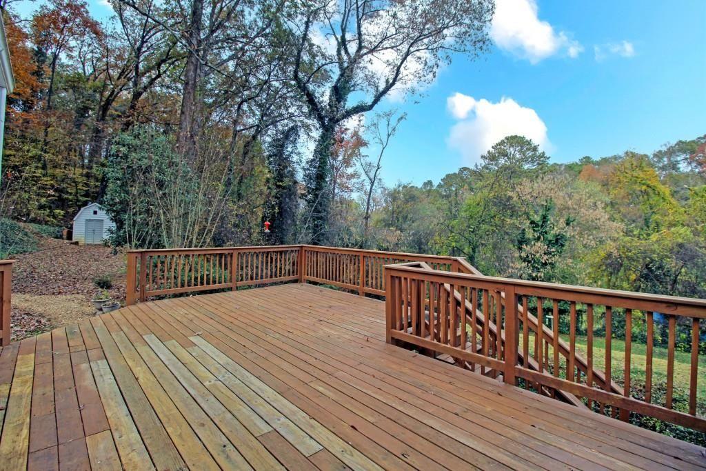 1715 Moores Mill Road