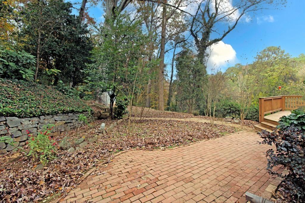 1715 Moores Mill Road