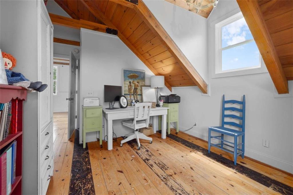 369 Dyer Farm Road