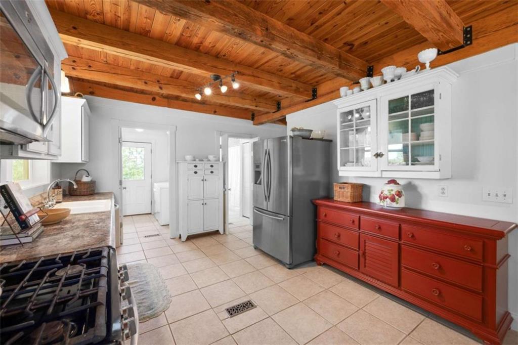 369 Dyer Farm Road