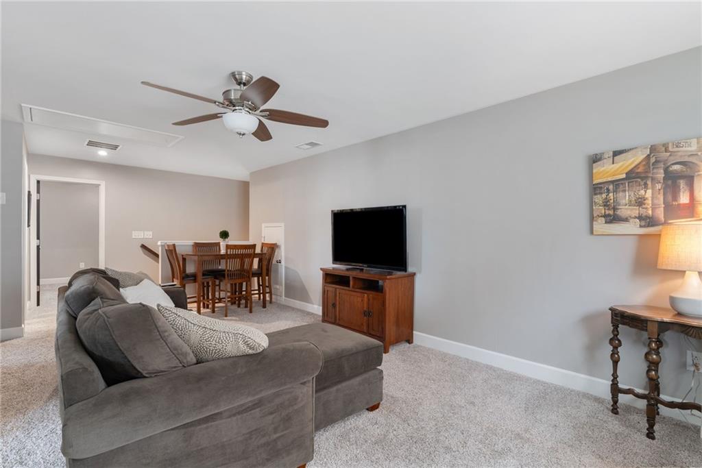 216 Gaston Court