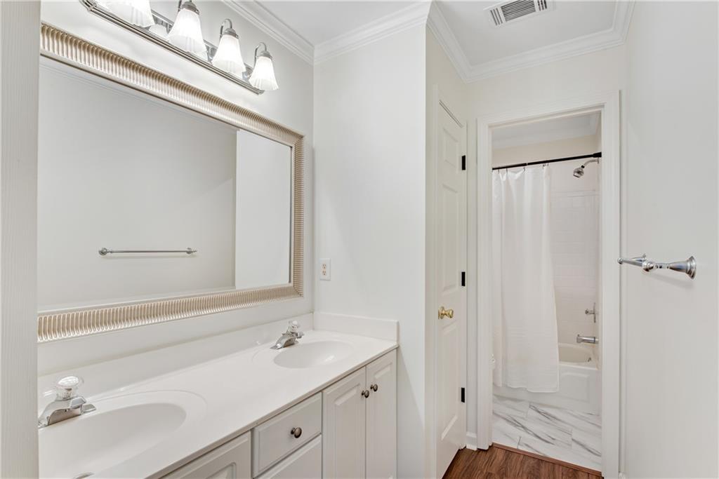 840 Club Chase Court