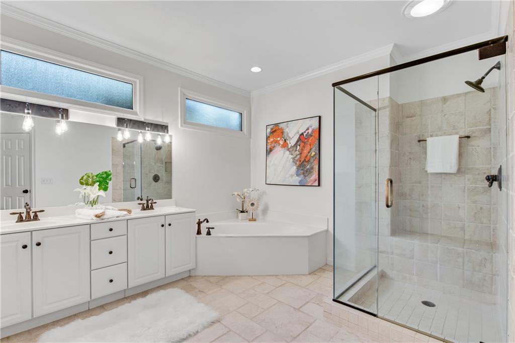 840 Club Chase Court