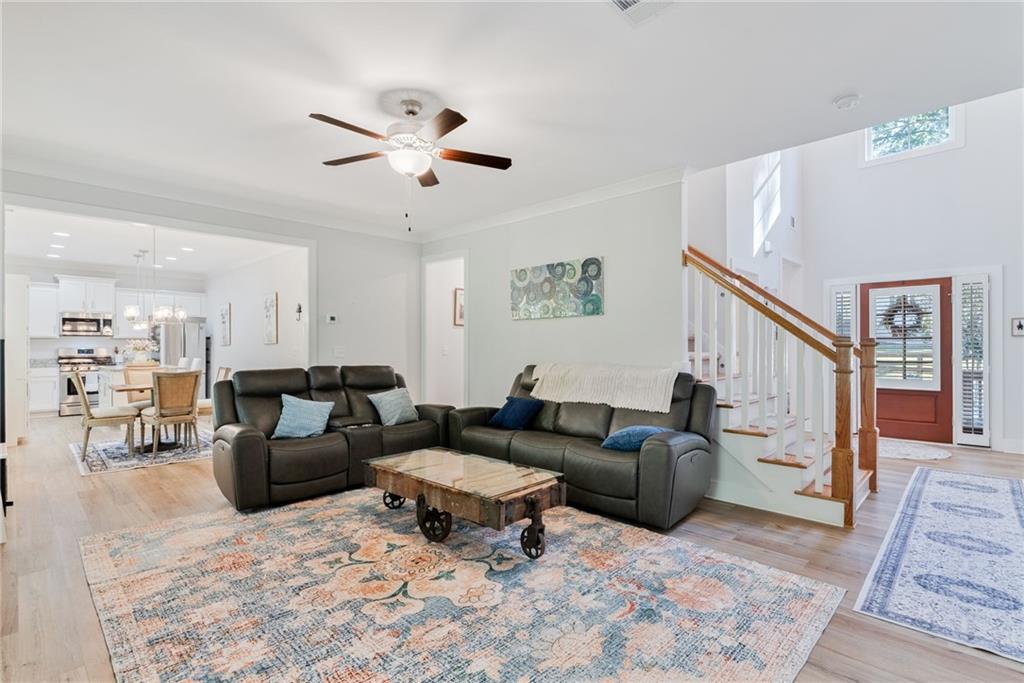 4413 Westside Drive