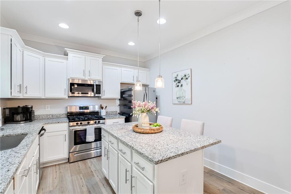 4413 Westside Drive