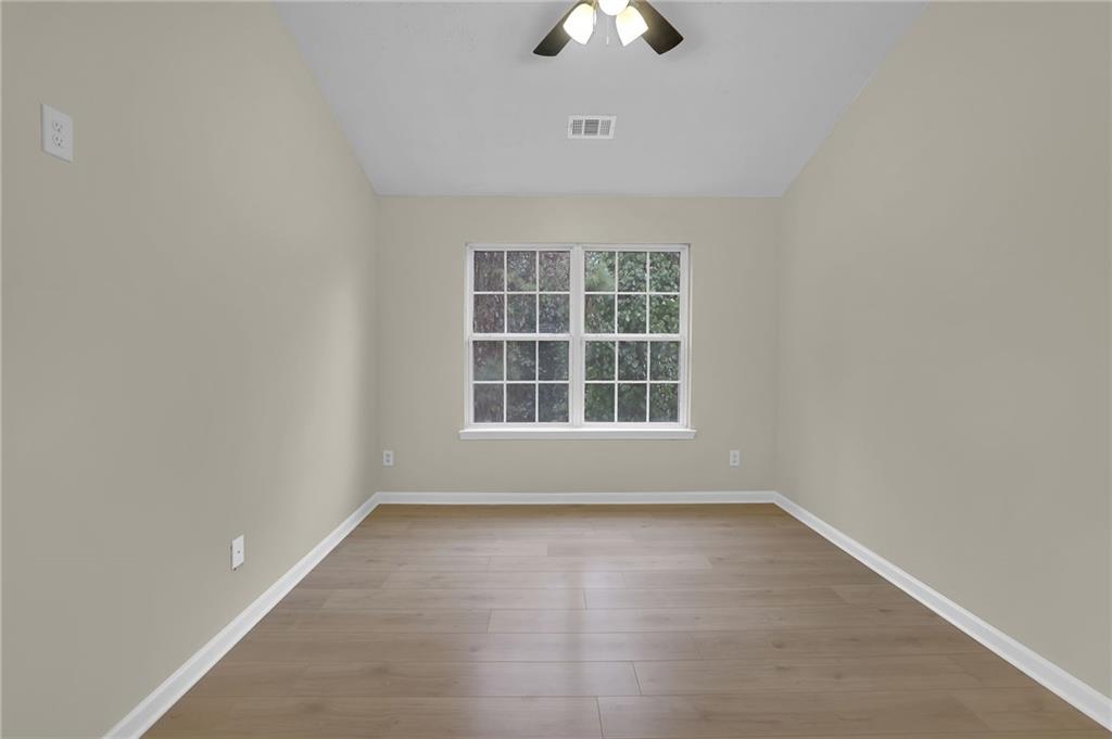 5332 Paramount View Way