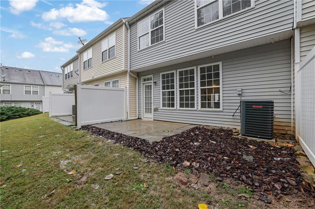5332 Paramount View Way