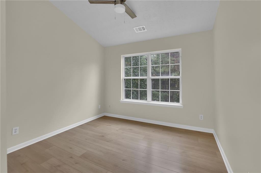 5332 Paramount View Way