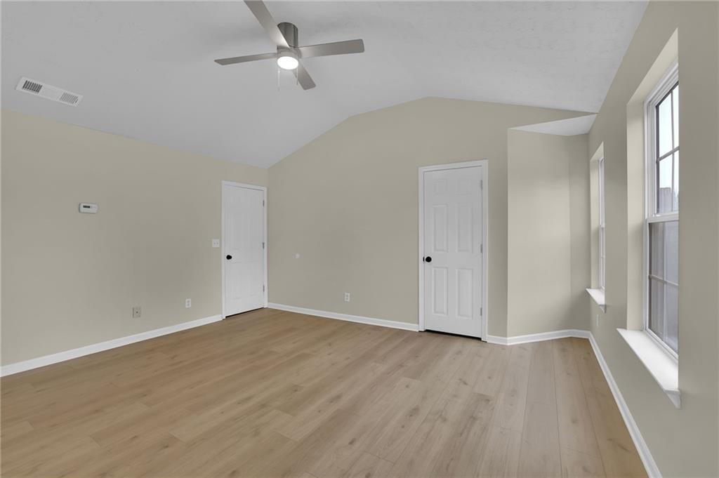 5332 Paramount View Way