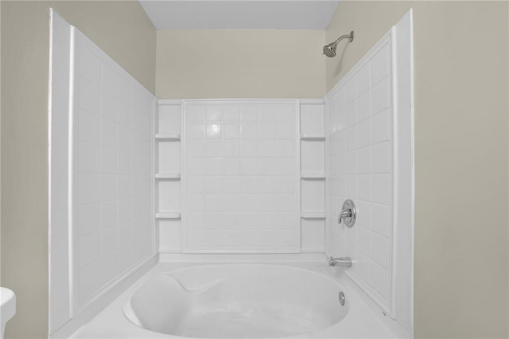 5332 Paramount View Way