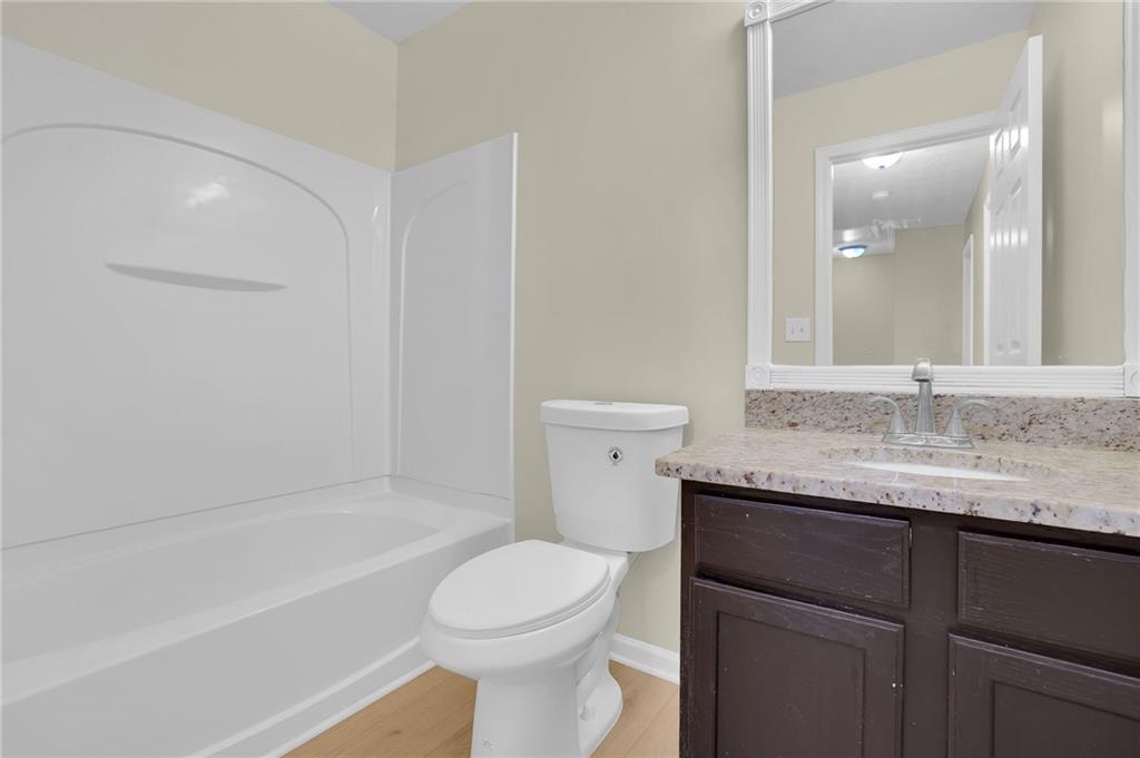 5332 Paramount View Way