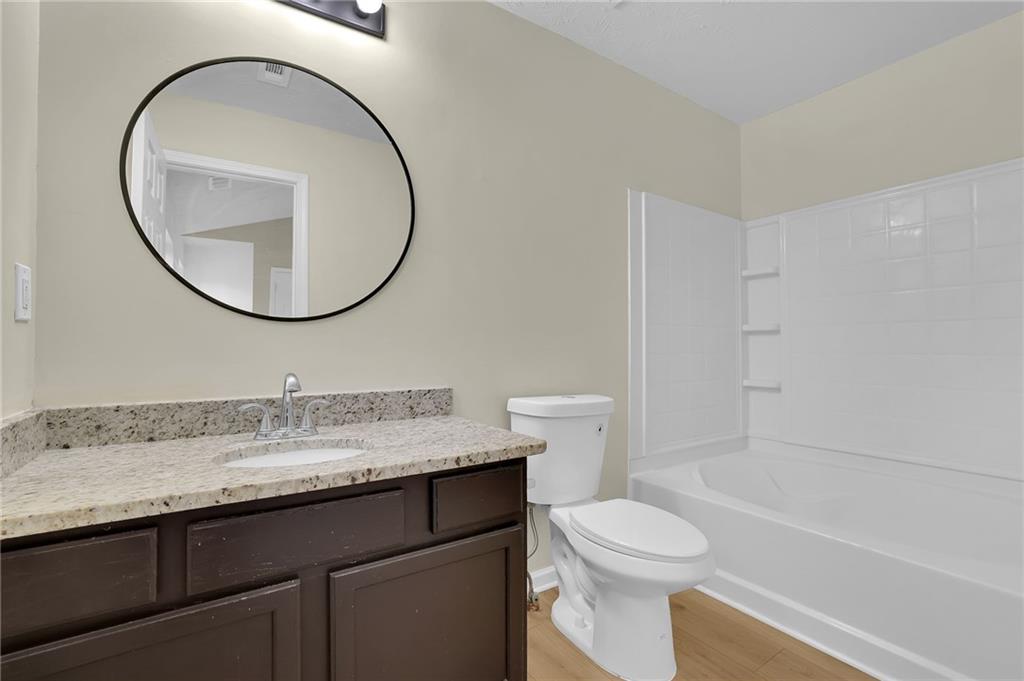 5332 Paramount View Way