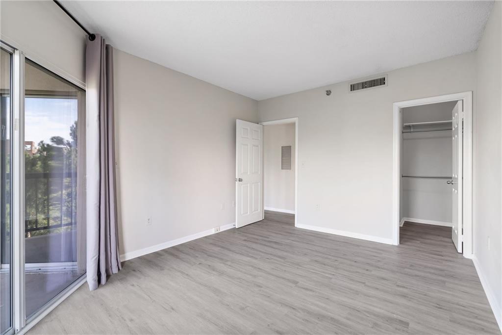 1 Biscayne Drive NW Unit 704