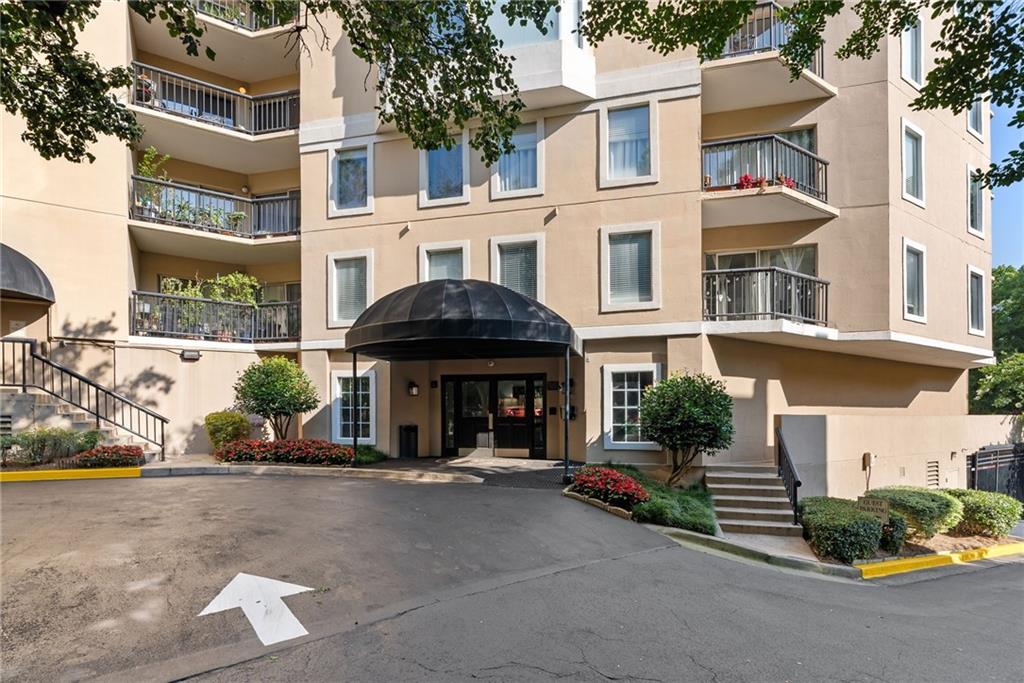 1 Biscayne Drive NW Unit 704