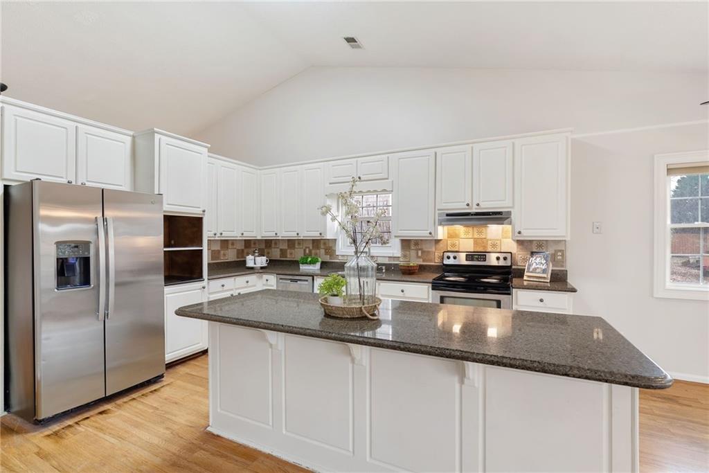 2370 Cape Courage Way