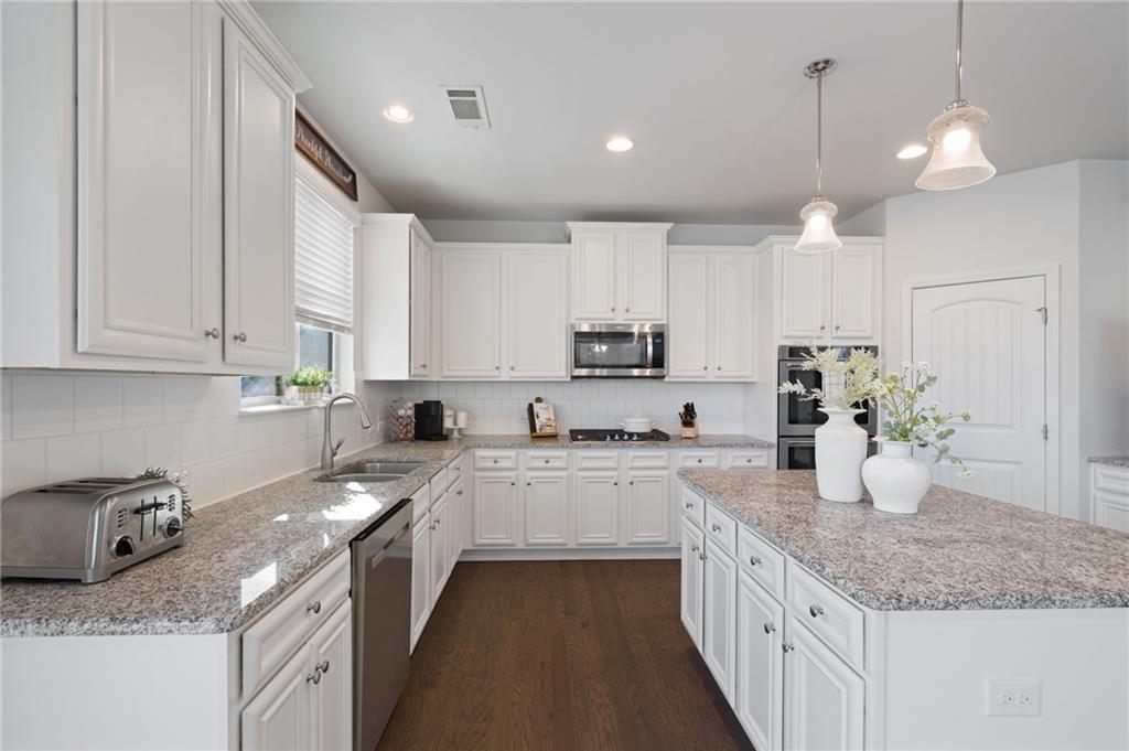 7925 Brewton Creek Drive