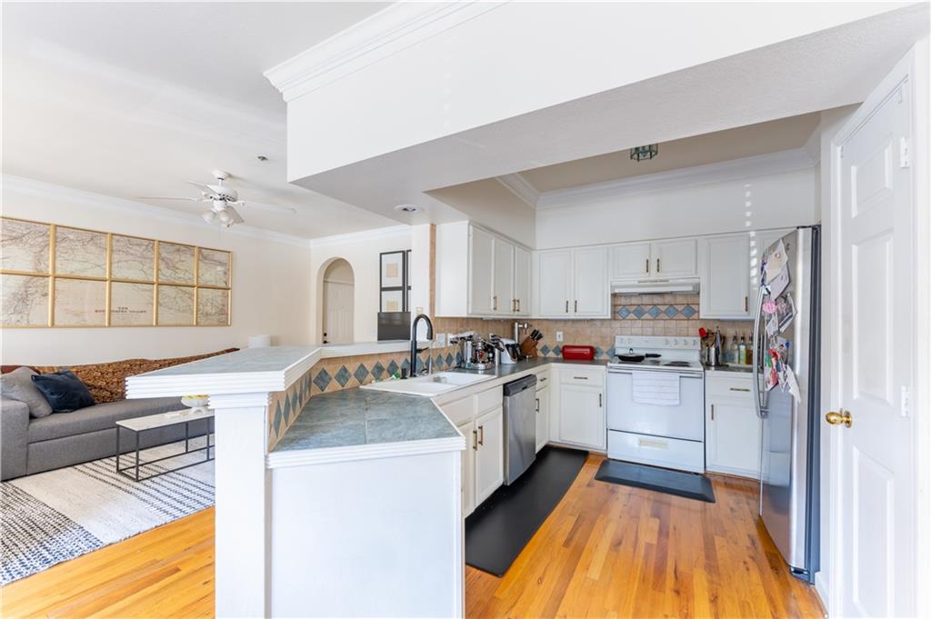 3777 Peachtree Road NE Unit 512