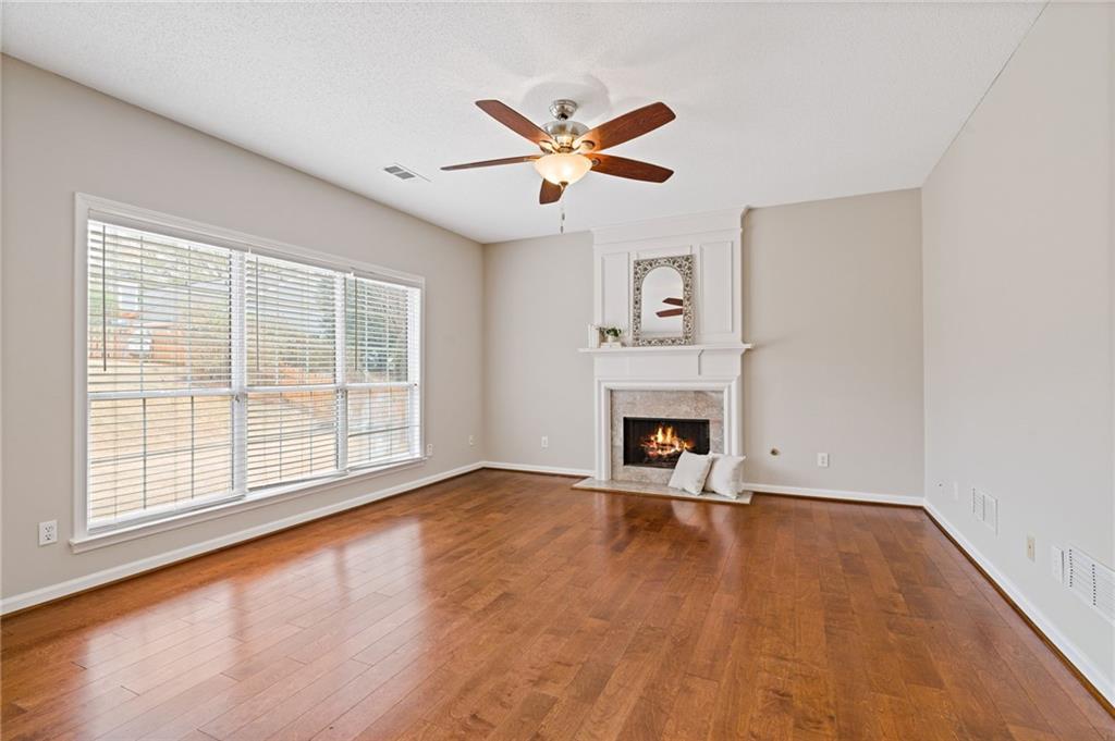 3465 Lakeheath Drive