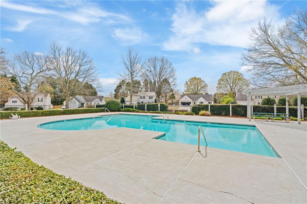 3465 Lakeheath Drive