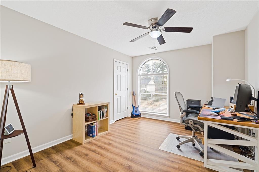 3465 Lakeheath Drive