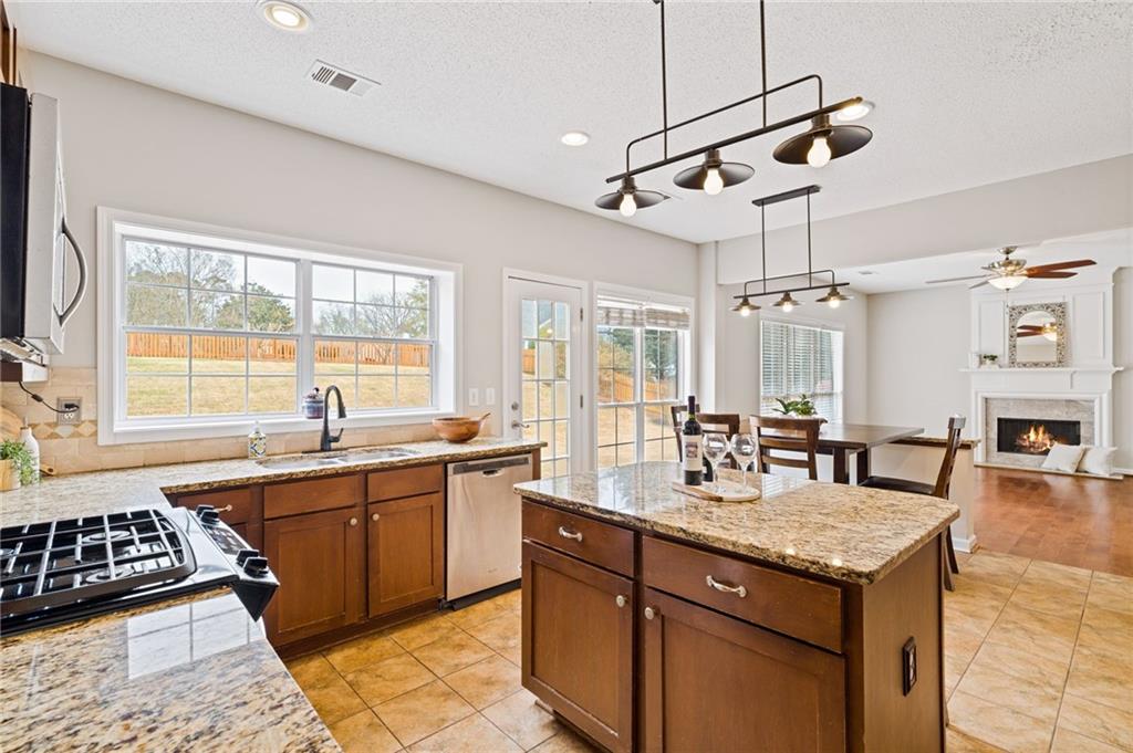 3465 Lakeheath Drive