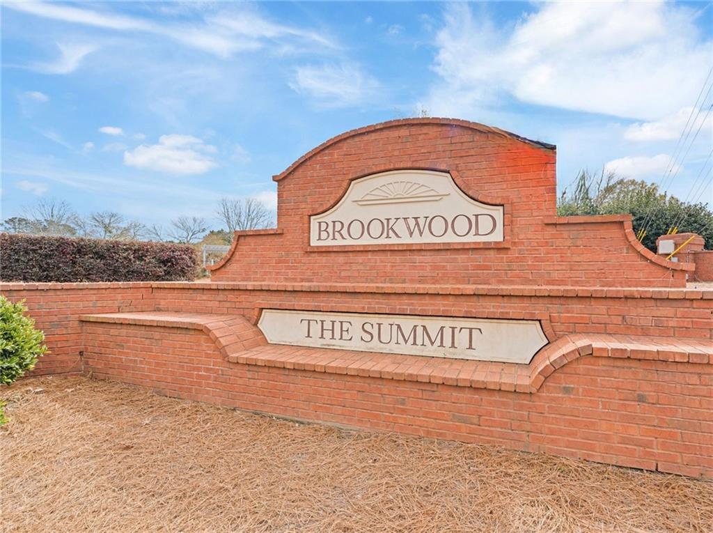 3465 Lakeheath Drive