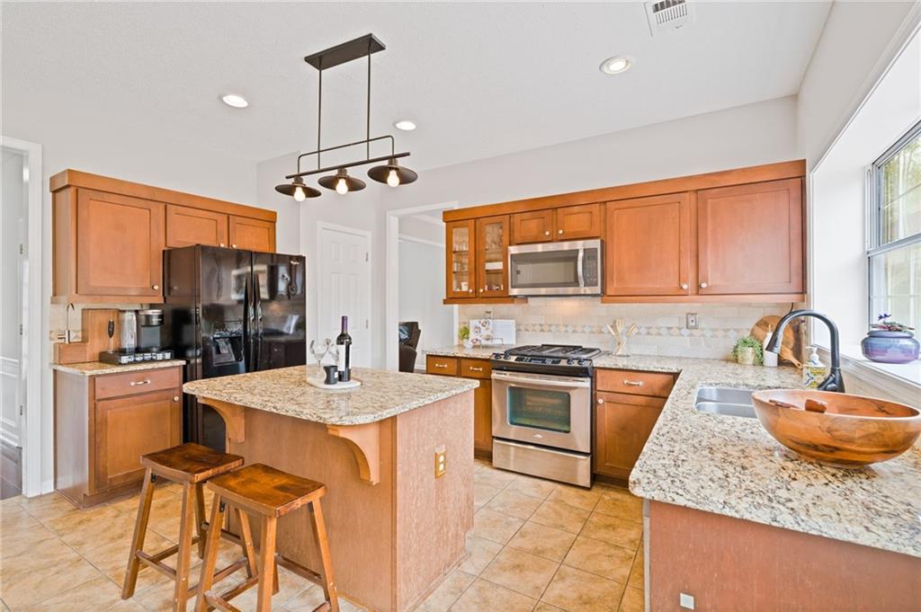 3465 Lakeheath Drive